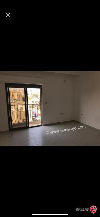 شقة ديلوكس طابق ارضي مساحة 190م داخلي و 50م خارجي للايجار في عمان - تلاع العلي 