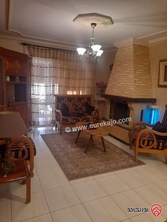 فيلا دوبلكس مساحة 500م على أرض 350م للبيع في الزرقاء الجديدة