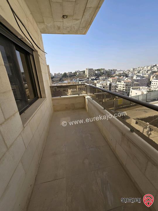 شقة مساحة 175م طابق ثاني للبيع في عمان - خلدا مطلة علي دابوق بسعر مميز 