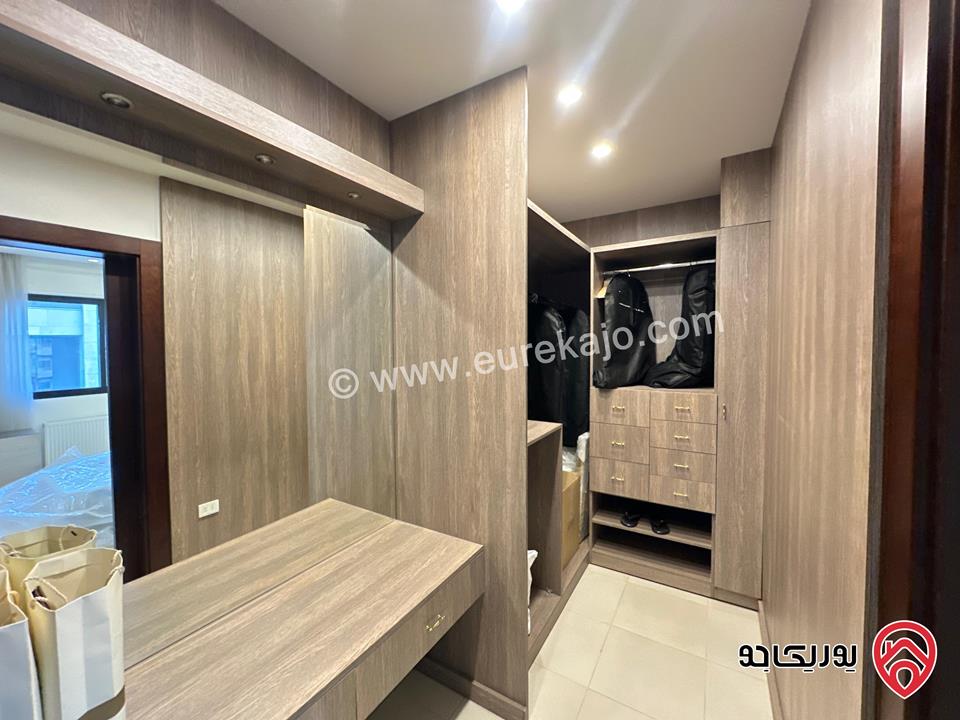 شقة سكنية أو تجارية مساحة 120م للبيع في عمان - الرابية ضمن مبنى جديد 