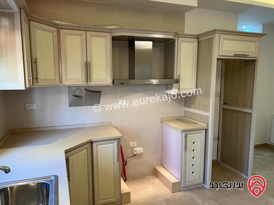 شقة سوبرديلوكس طابق ثالث مساحة 125 متر للبيع في عمان - الدوار السابع