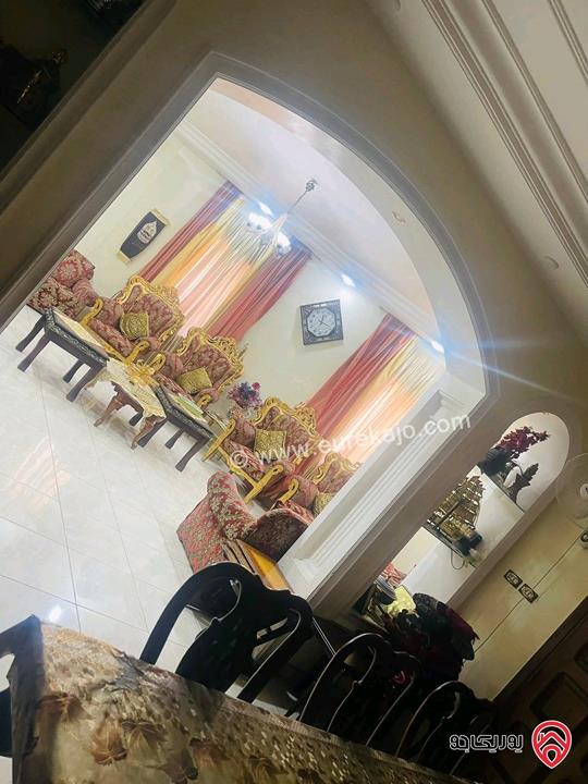 بناء سكني مساحة 740م على ارض 416م للبيع في عمان - ضاحية الحاج حسن 