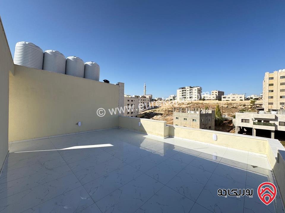 شقة طابق ثالث دوبلكس مساحة 212م مع تراس خارجي 40م للبيع في عمان - البنيات 