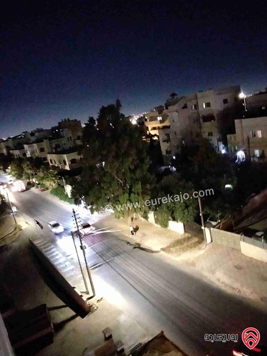 شقة سوبر ديلوكس للبيع في عمان - ابو علندا مساحة 250م طابق رابع مع روف 