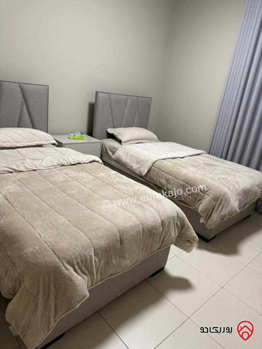 شقة مساحة 170م طابق ثالث للايجار مفروشة في عمان - دير غبار