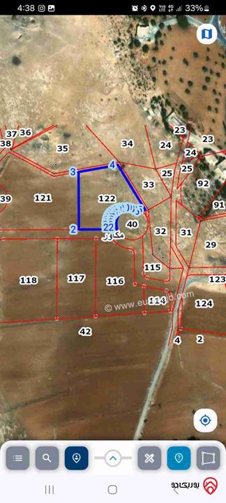قطعة ارض مساحة 3714م للبيع في مادبا - قرية مكاور