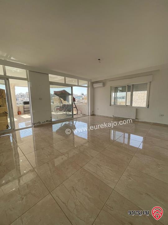 شقة طابق أول مساحة 100م للايجار في عمان - الجاردنز 