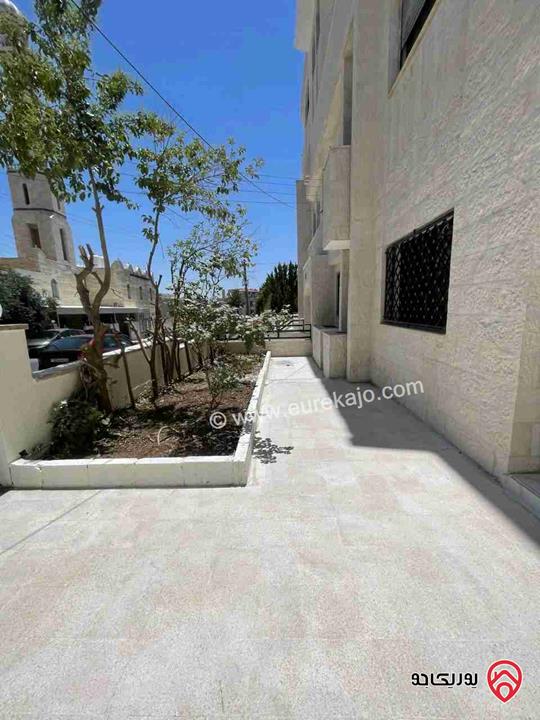 شقة طابق أرضي مساحة 175م داخلي و 250م خارجي للبيع في عمان - تلاع العلي 