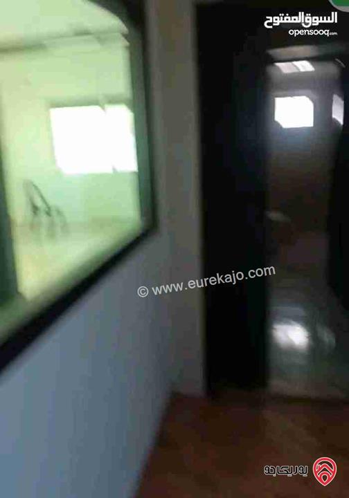 شقة صغيرة طابق ثاني مساحة 90م للايجار في عمان - السابع