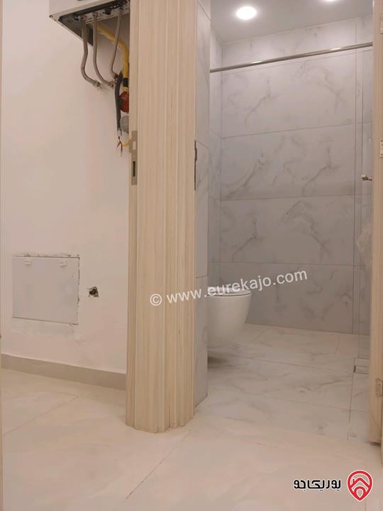 شقة سوبر ديلوكس طابق اول مساحة 181م للبيع في عمان - ابو السوس 