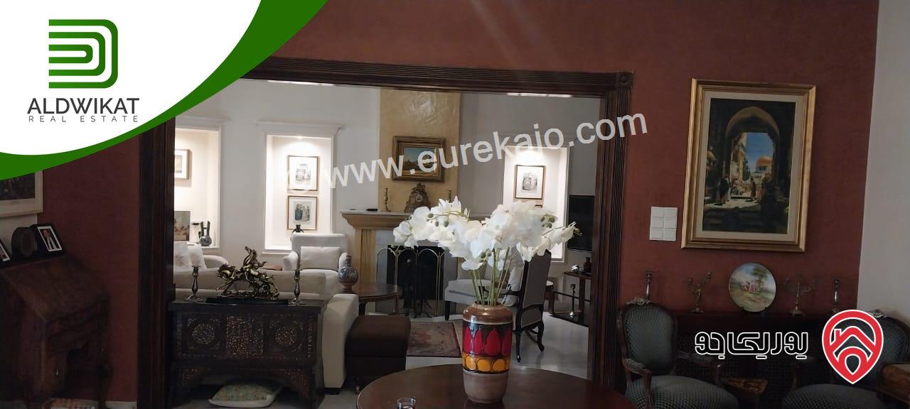 فيلا مستقلة للبيع في عمان - دابوق مساحة البناء 900م ، الارض 1580م ،الحديقة 800م والترس 400م