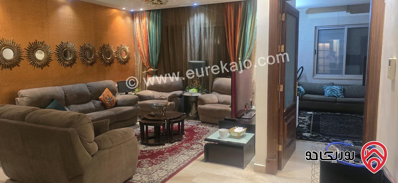 شقة ارضية مساحة 351م و حديقة وتراسات 350م للبيع في عمان - الرابية