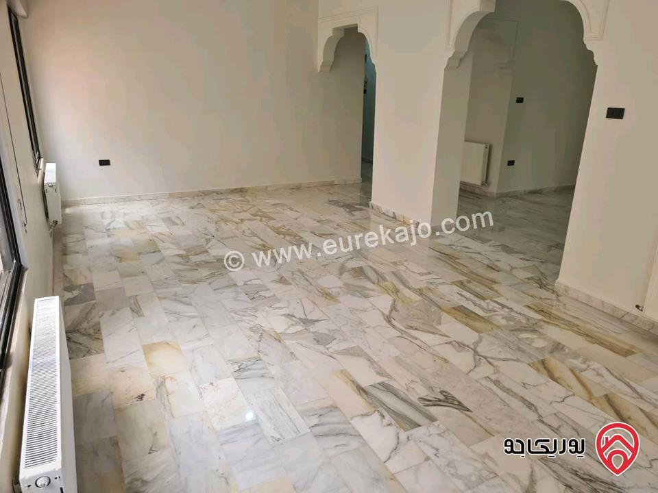 شقة فاخرة طابق اول مساحة 145م للبيع في عمان - الصويفية