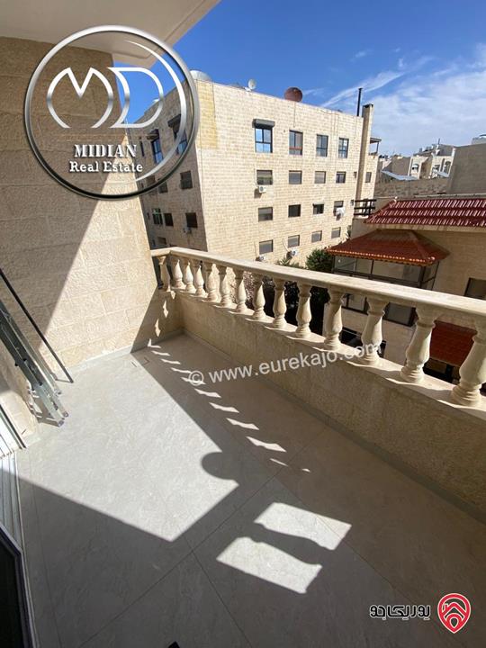 شقة فارغة للايجار في عمان - الرابية مساحة 190م طابق ثاني تشطيبات و ديكورات سوبر ديلوكس اطلالة جميلة