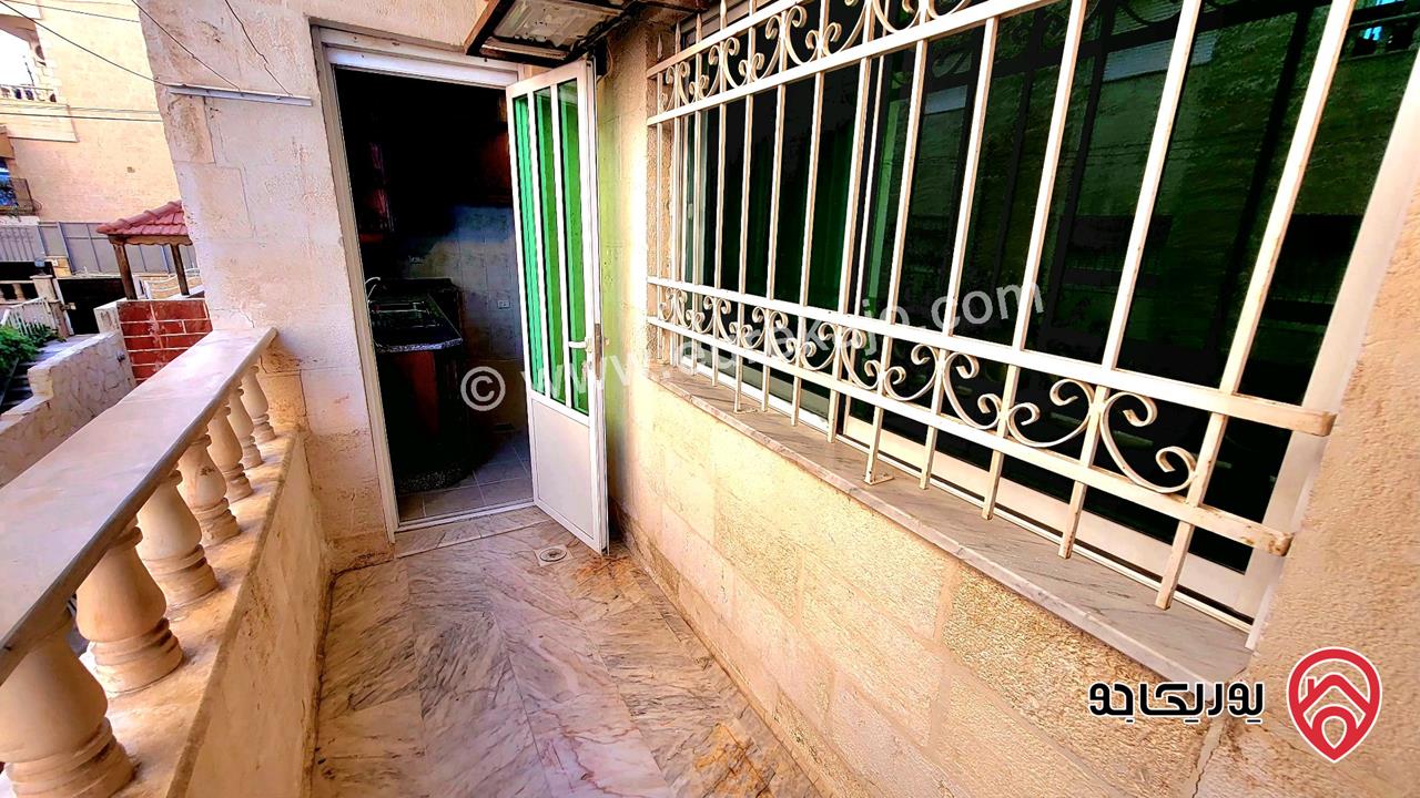 شقة ارضية المساحة الكلية 231م للبيع في عمان - طبربور 