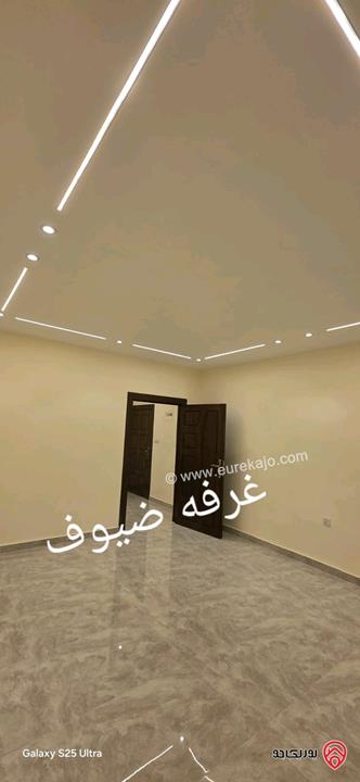 شقة فاخرة مساحة 174م طابق ثالث للبيع في عمان - الجاردنز  