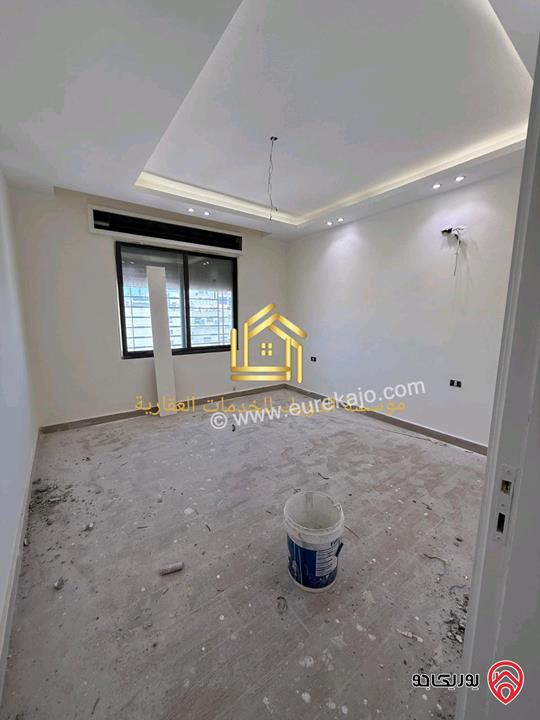 روف جديد لم يسكن مساحة 200م للايجار في عمان -  خلدا 
