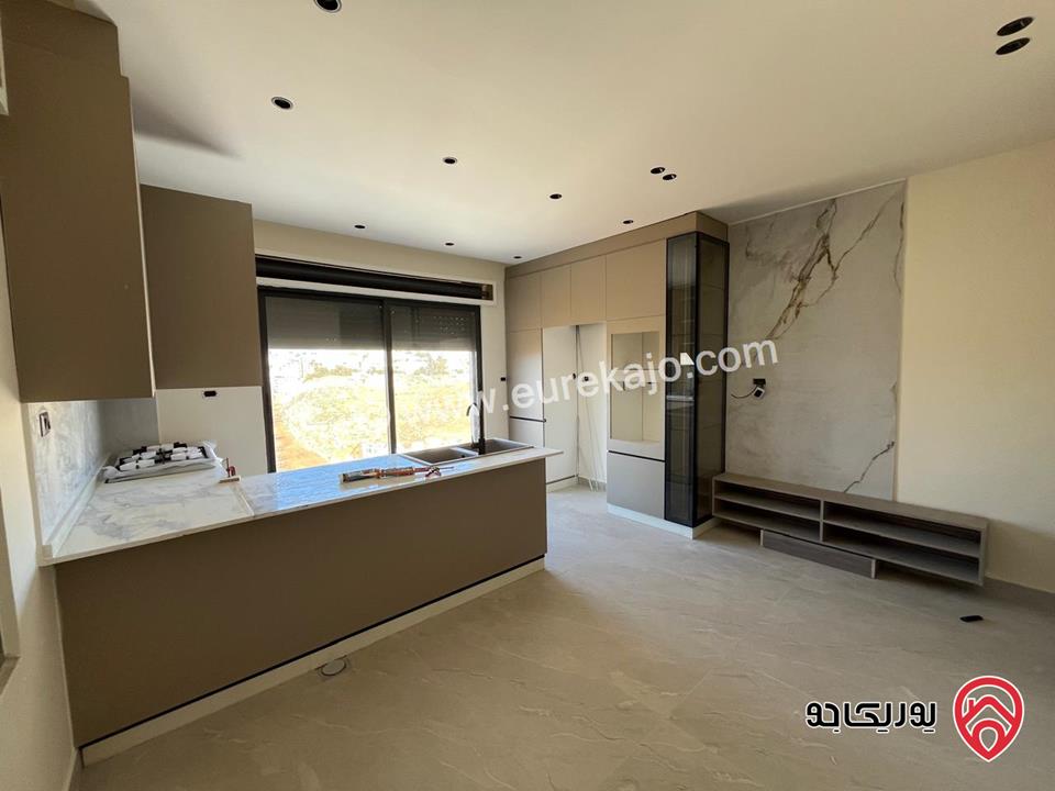 شقة مساحة 90م طابق أول للبيع في عمان - الذراع الغربي من المالك مباشرة مع مطبخ راكب