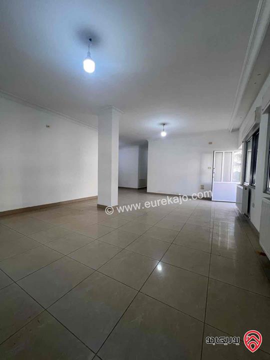 شقة طابق أول مساحة 160م للايجار في عمان - ام السماق 