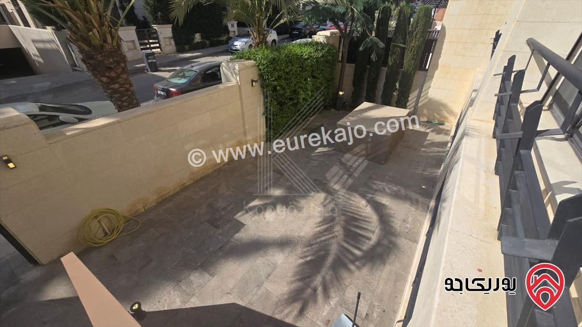 شقة مفروشة فاخرة دوبلكس مساحة 230م داخلي و 60م خارجي للايجار في عمان - الدوار الرابع