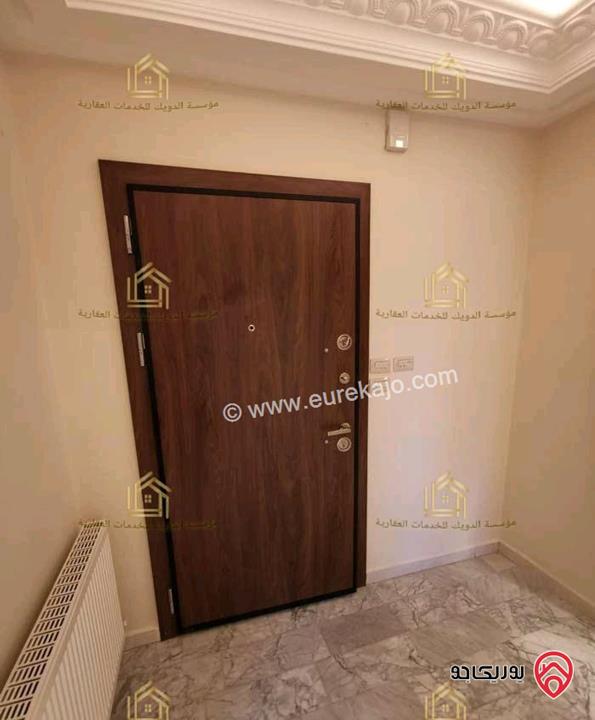 شقة سوبر ديلوكس طابق ثالث مساحة 190م للايجار في عمان - الرابية 