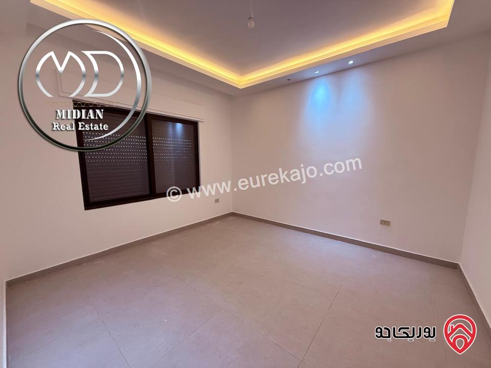 رووف جديد للبيع في عمان - الظهير مساحة 320م مع تراسات تشطيبات و ديكورات عصرية فاخرة اطلالة رائعة