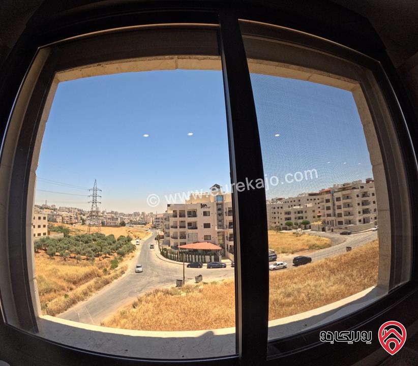 شقة طابق ثالث مع روف مساحة 192م للبيع في عمان - البنيات