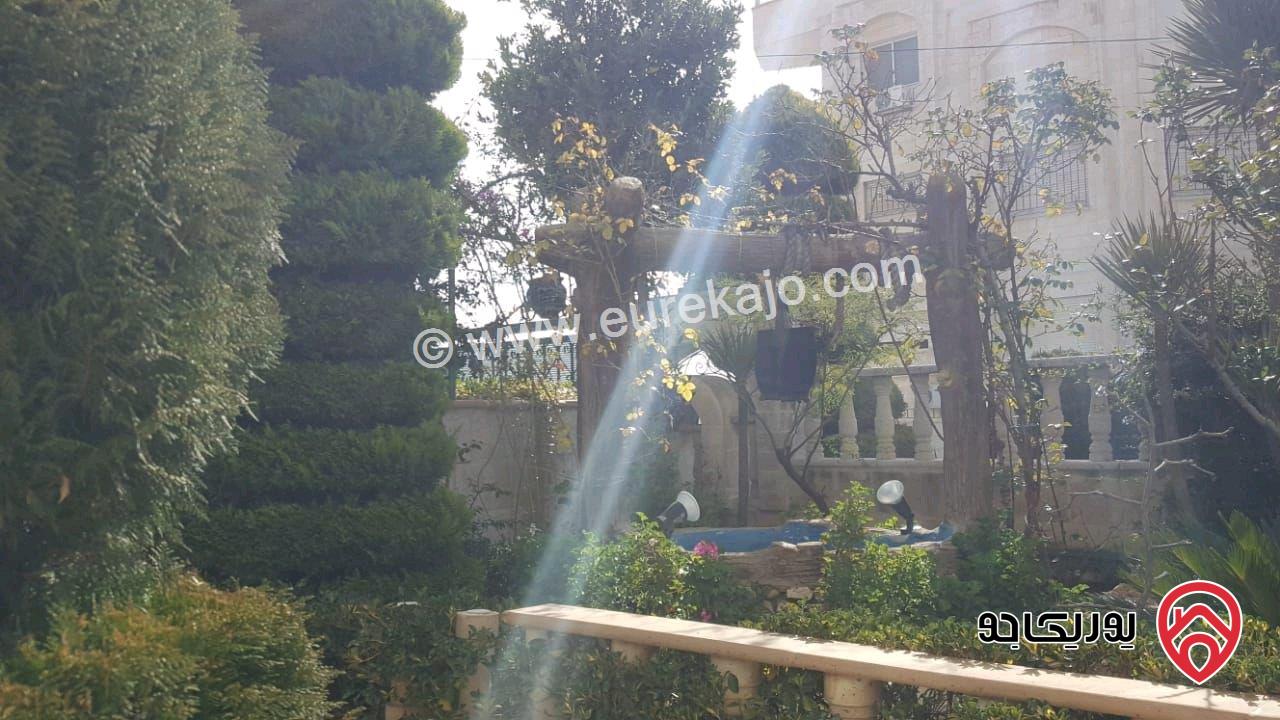 عقار (فيلا مع تسوية و مبني شقتين) مساحة البناء 956م على أرض 944م للبيع في عمان - تلاع العلي 
