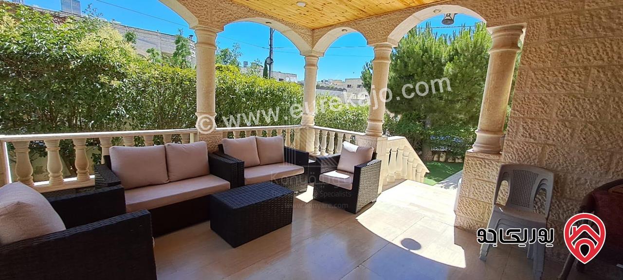 فيلا دوبلكس متلاصقة مساحة 500م على أرض 500م للبيع في عمان - الجبيهة – بناء خاص من المالك