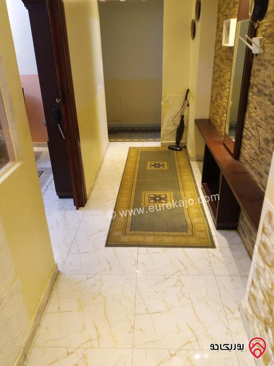 شقة مساحة 196م طابق ثاني للبيع في عمان - المقابلين 