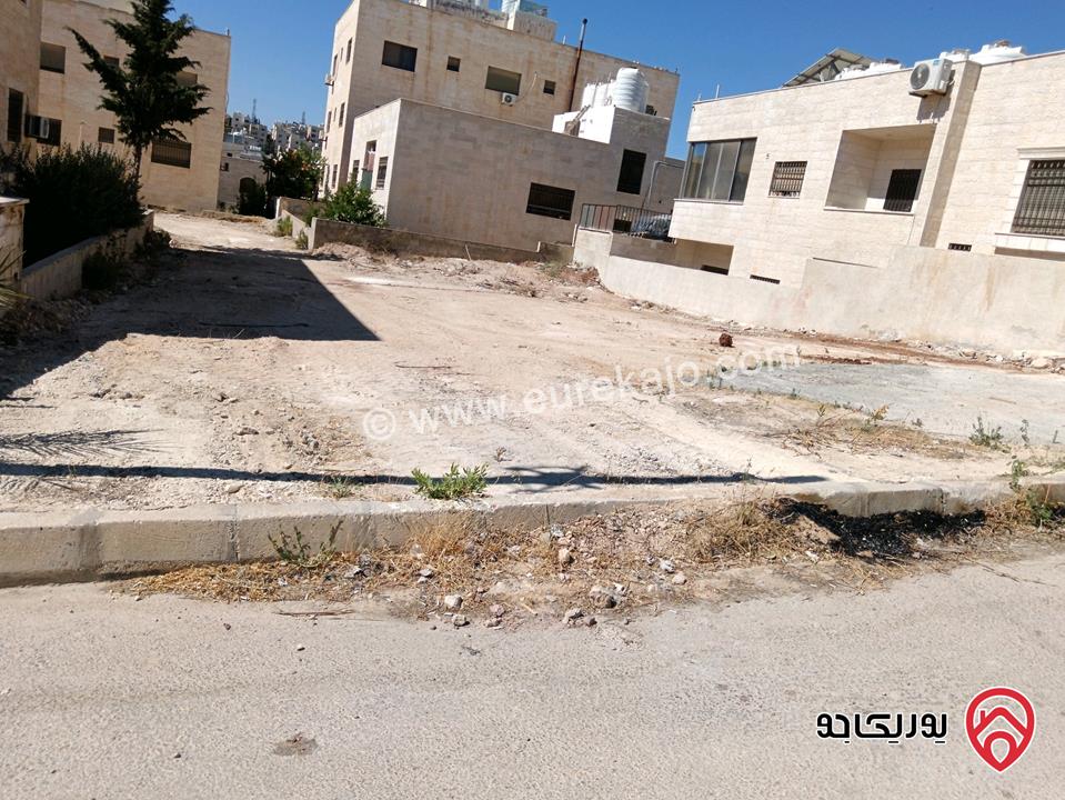 أرض مساحة 374م للبيع في عمان - ابو نصير حي الضياء 