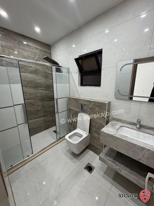 شقة طابق ارضي مساحة 155م داخلي و 155م خارجي للبيع في عمان - البنيات