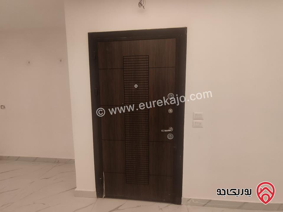 شقة شبه أرضية مساحة 106م داخلي و 40م خارجي للبيع في عمان - الدوار السابع