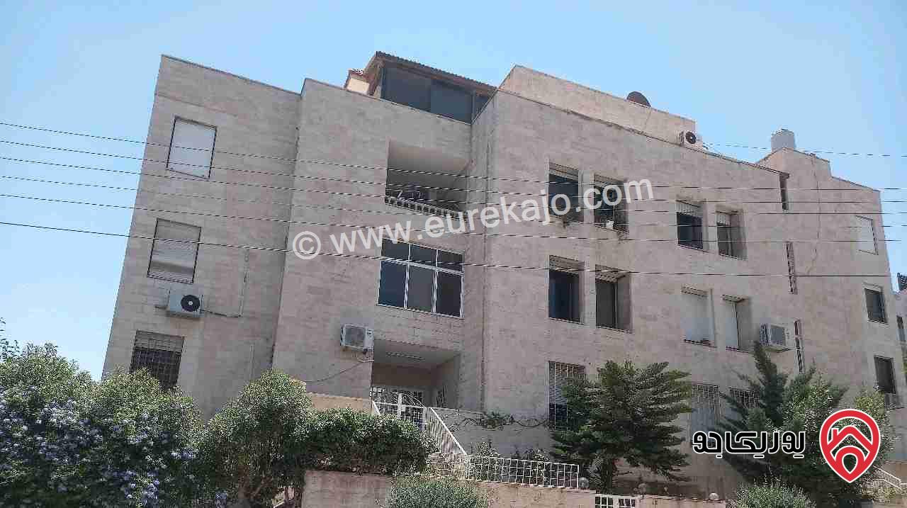 روف طابقي مساحة 290م داخلي و 70م خارجي تراس للبيع في عمان - الدوار الخامس