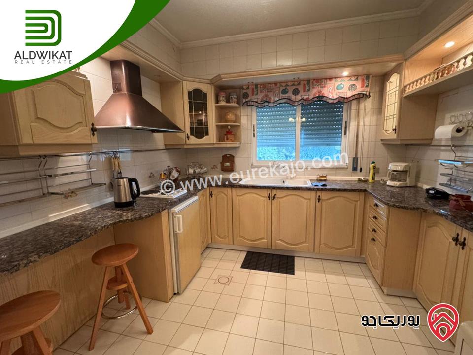 فيلا مستقلة للبيع في عمان - عبدون مساحة الارض 1000 م مساحة البناء 1050 م