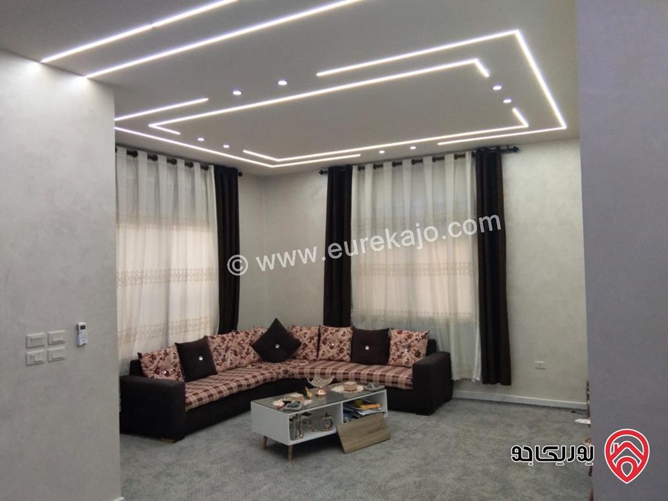 منزل مساحة 400م على أرض 501م للبيع في عمان - البيضاء 