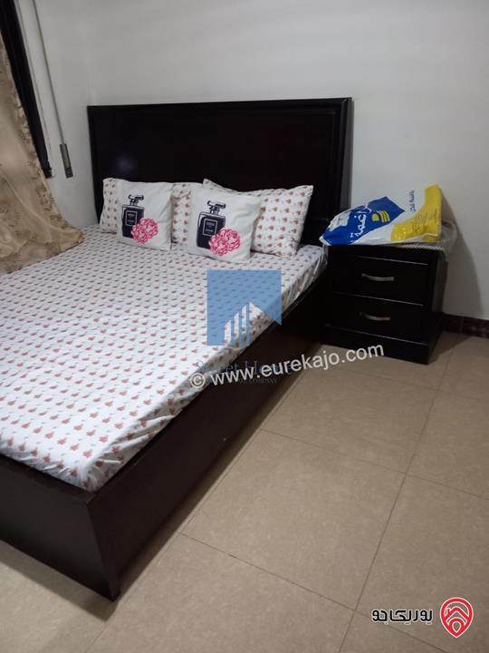 شقة مميزة للبيع في عمان - خلدا قرب الموفنبيك وخلف مطعم ورد طابق اول 100م بسعر مغري