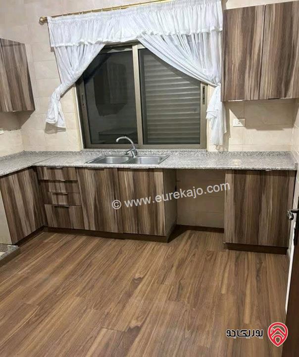 شقة فارغة طابق ثاني مساحة 130م للايجار في عمان - ضاحية الامير راشد 