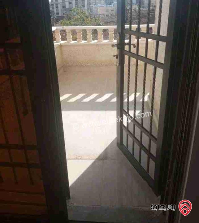 شقة فارغة طابق أرضي مساحة 130م للايجار في عمان - ابو نصير