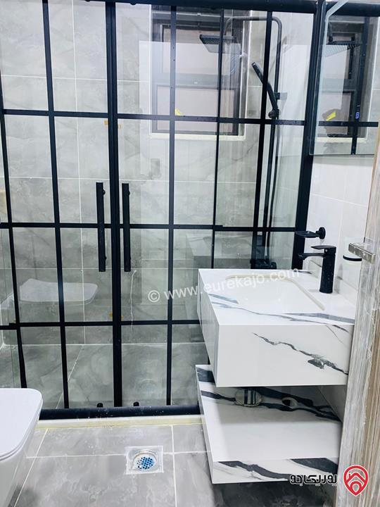 شقة فاخرة جديدة مساحة 160م + 50م ترس للبيع في عمان - المقابلين يوجد كل الطوابق 