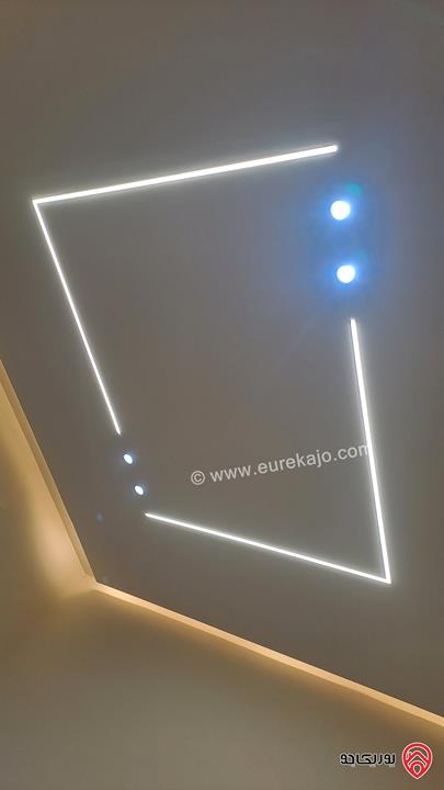 شقة طابق ثالث مساحة 150م للبيع في عمان - مرج الحمام 