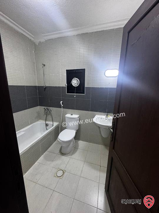 شقة فاخرة شبه أرضية مساحة 150م للإيجار في عمان - ابو نصير 