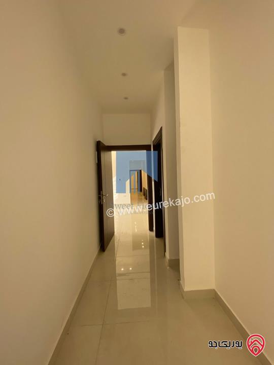 شقة فاخرة للبيع في عمان - الجندويل قرب المتصرفية 170م مع حديقة وترسات 80م تشطيب سوبر ديلوكس بسعر مغري