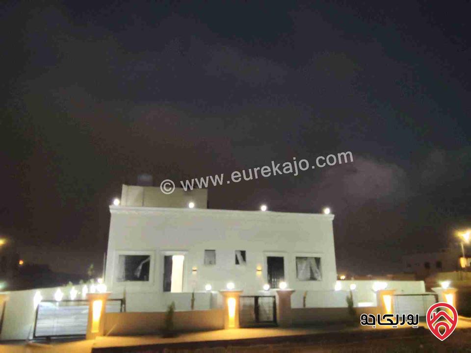 فيلا مساحة 361م على أرض 520م للبيع شرق عمان خشافية الشوابكة