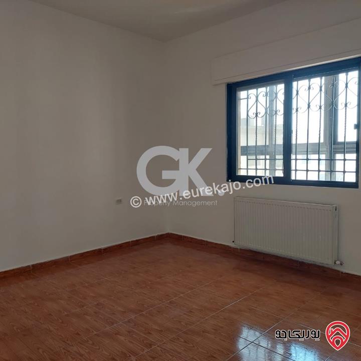 شقة مساحة 200م طابق ثاني للايجار في عمان - خلدا 