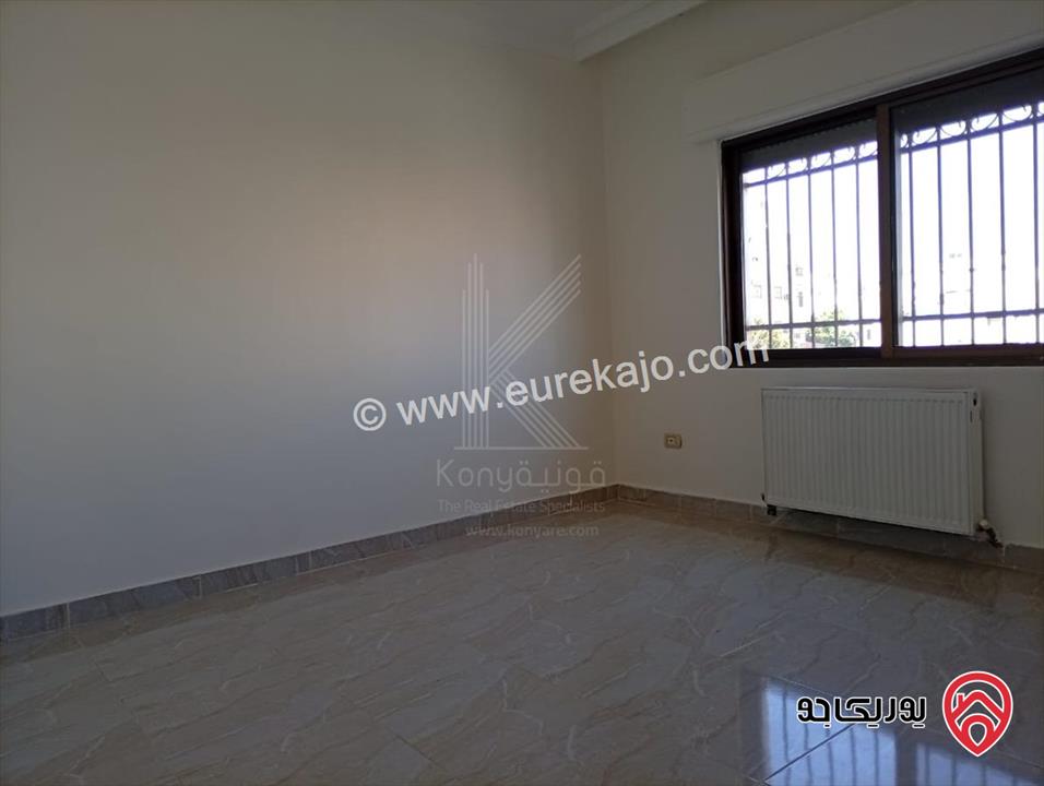 شقة مميزة مساحة 130م طابق ثاني للبيع في عمان - ام السماق