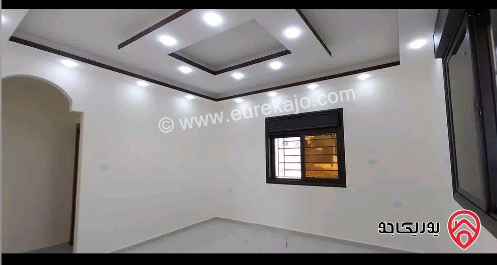 بيت مستقل سوبر ديلوكس مساحة 167م على أرض 316م للبيع في الزرقاء - شومر