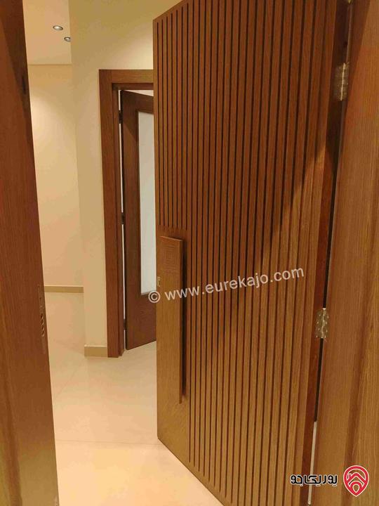 شقة أرضية مساحة 155م وترس 60م للبيع في عمان - دير غبار 