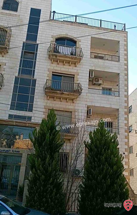 شقة سوبر ديلوكس مساحة 143م طابق ثاني تشطيب المالك للبيع في عمان - ضاحية الامير راشد