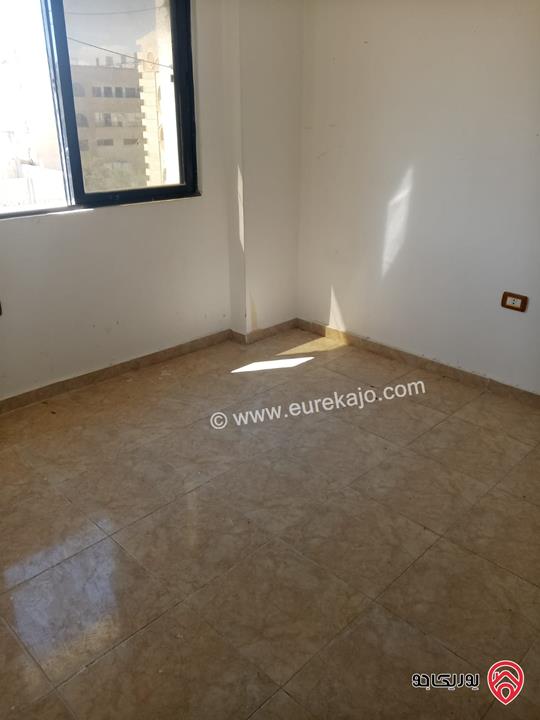 استوديو عدد 2 مساحة 60م لكل استوديو للبيع في اربد - إشارة النسيم مقابل بوابة جامعة اليرموك الجنوبية